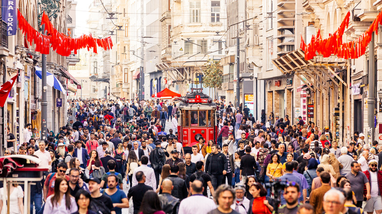 Istiklal Caddesi, Istanbul