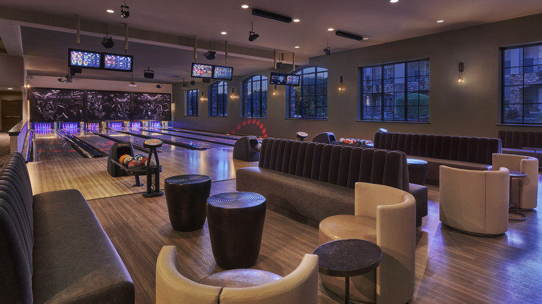 Crush Lounge bowling alley