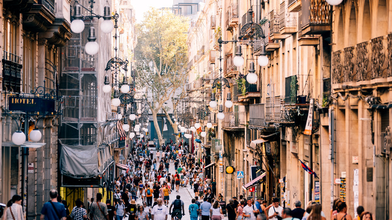 Tourist filled street in Barcelona