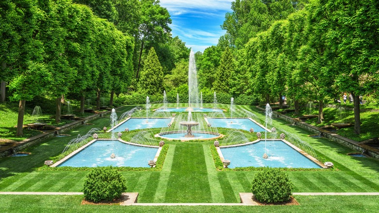 fountains in Longwood Gardens