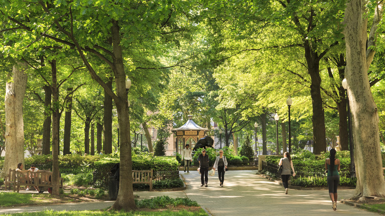 Rittenhouse Square park