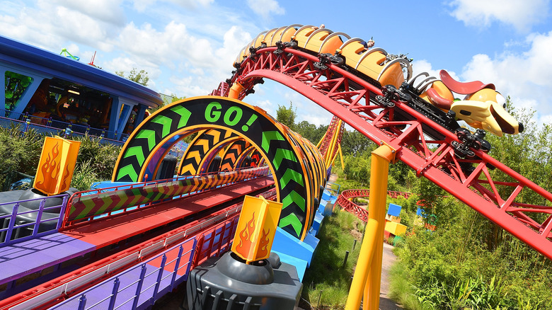 Slinky Dog Dash ride