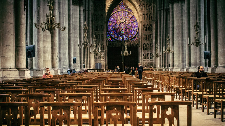 Cathédrale Notre-Dame interior