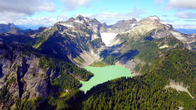 Gatorade blue water of Blanca Lake