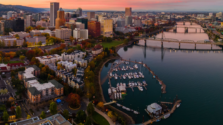 Portland, Oregon 