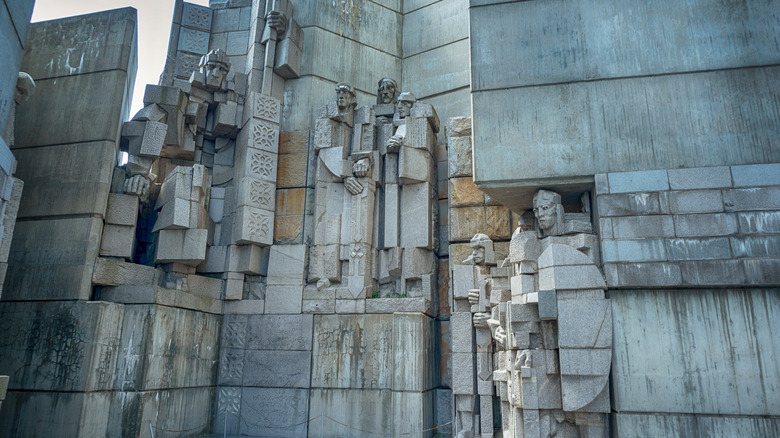 Statues in the Bulgarian State Monument