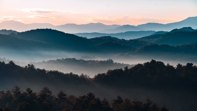 smoky mountains at sunrise