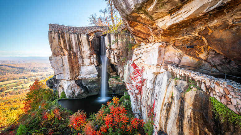 lover leap waterfall rock city georgia