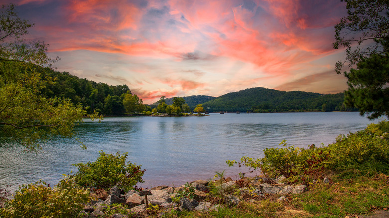 Sunset at Lake Allatoona