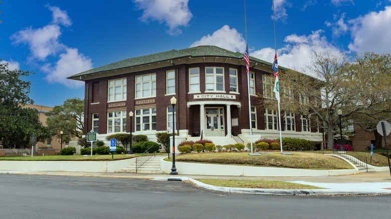 City hall in Laurel, Mississippi