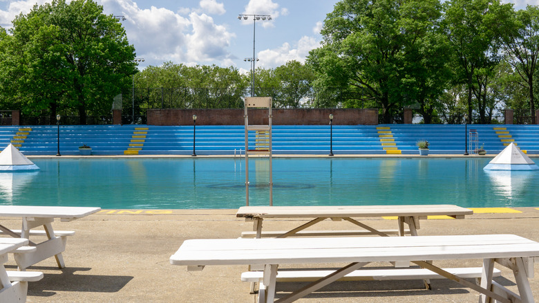 Pool and picnic tables at Sunset Park