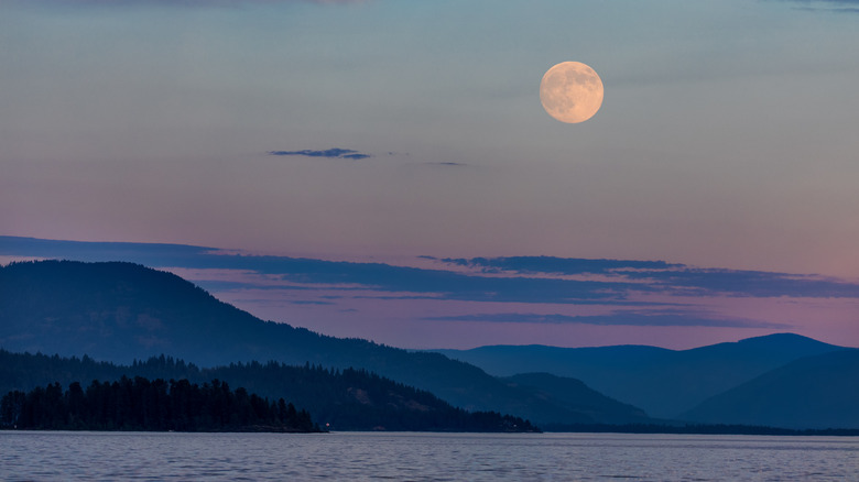 Moon rising over the Clark Fork Delta