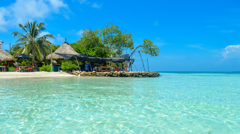 Clear waters and tropical paradise of Isla Mucura, Colombia