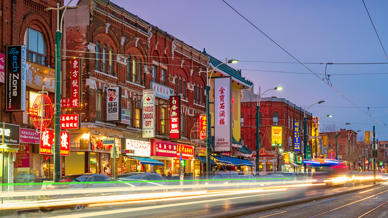 chinatown in toronto in the evening