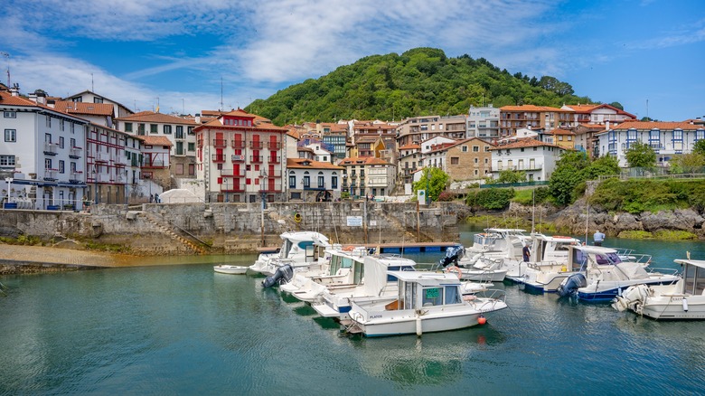 The colorful Port of Mundaka, Spain