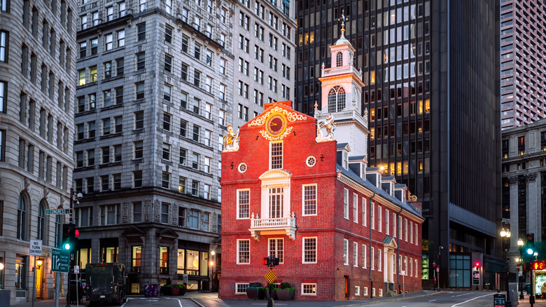 A view of the front of the Old Statehouse, an 18th century, red brick building in Boston