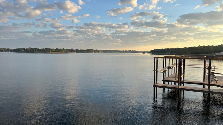 Cedar Creek Lake in Texas during sunset