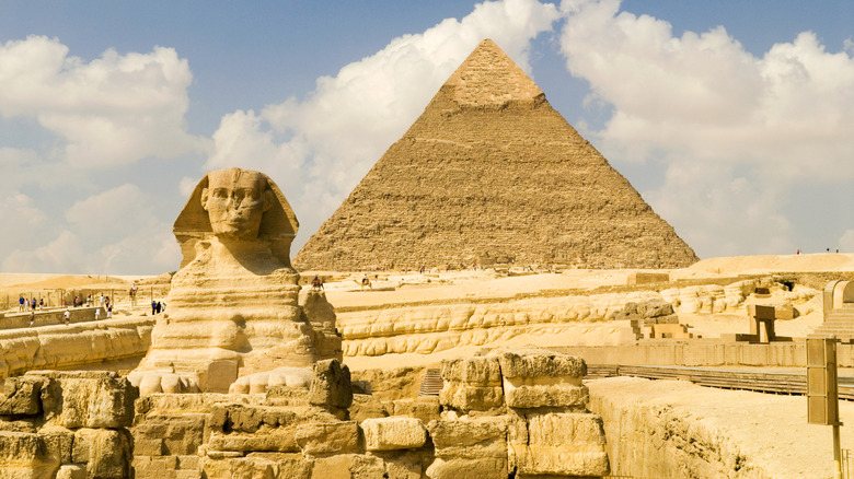 View of Great Sphinx and the Great Pyramid in backdrop