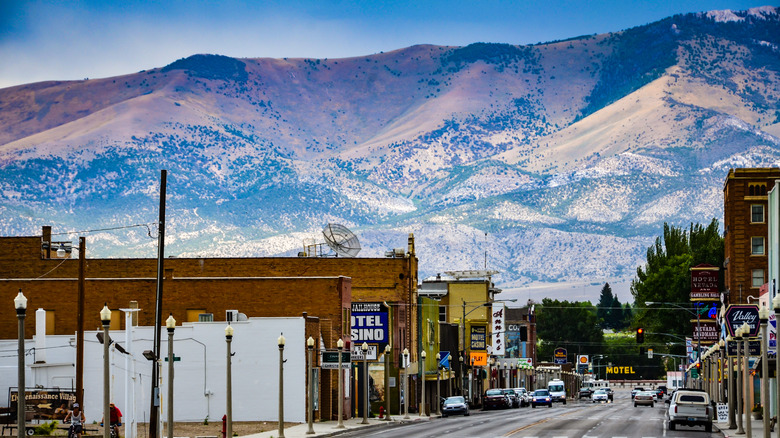 Downtown Ely with mountains in the background