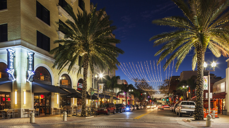 Clematis Street shopping and dining district, West Palm Beach, FL