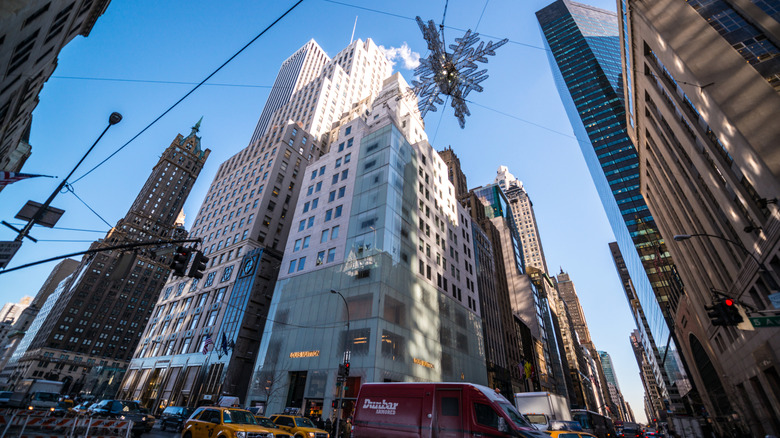 Famous shops on Fifth Avenue, NYC