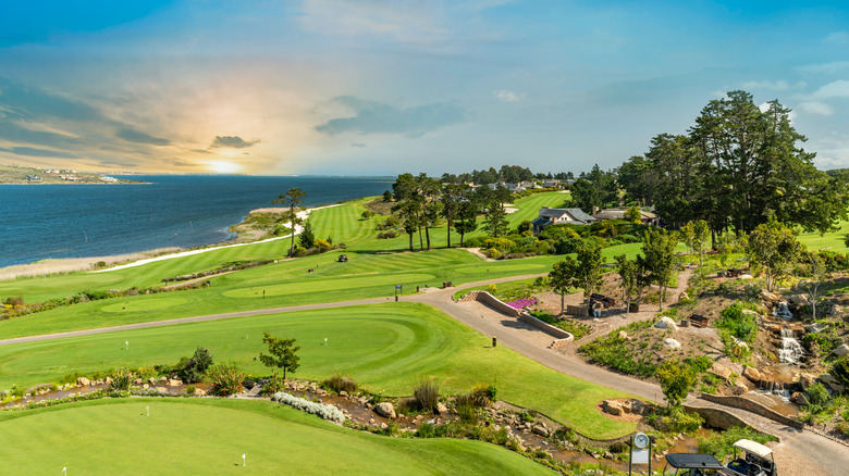 Aerial view of the golf course at Arabella Hotel