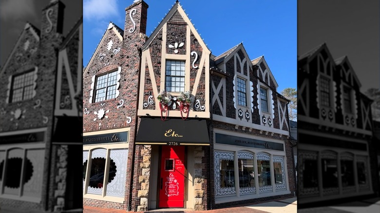 The European-inspired exterior of Etc. Jewelry in Mountain Brook, Alabama.