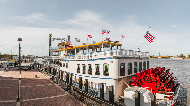 Mississippi River boat