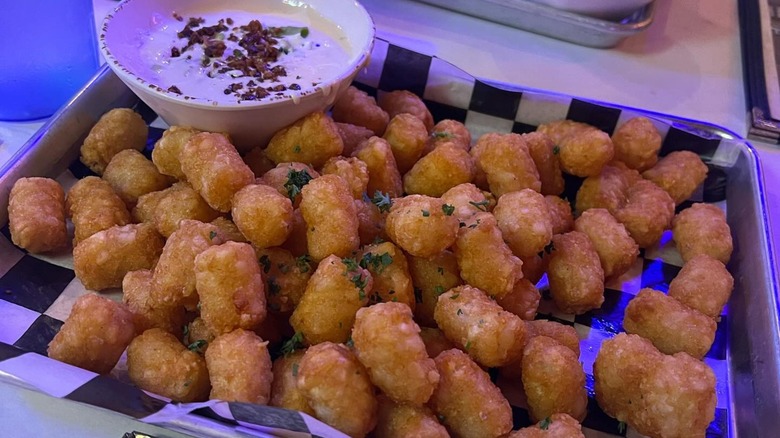 Tater tots platter at Dick's