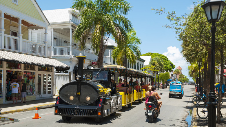 conch train tour key west