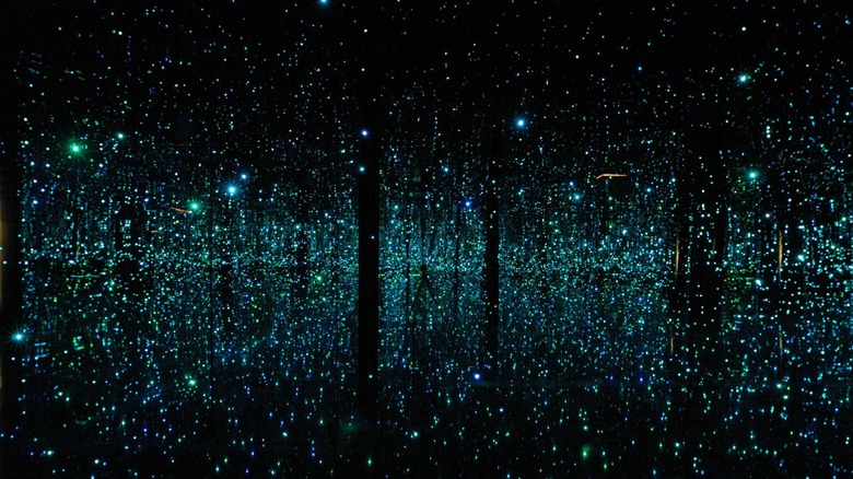 Kusama exhibit at Phoenix Art Museum