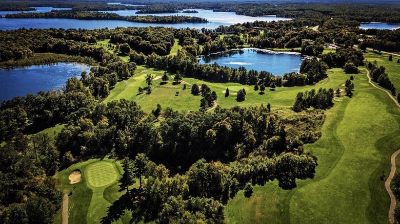 Golf course at Ruttger's Bay Lake Resort