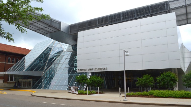 Akron Art Museum exterior