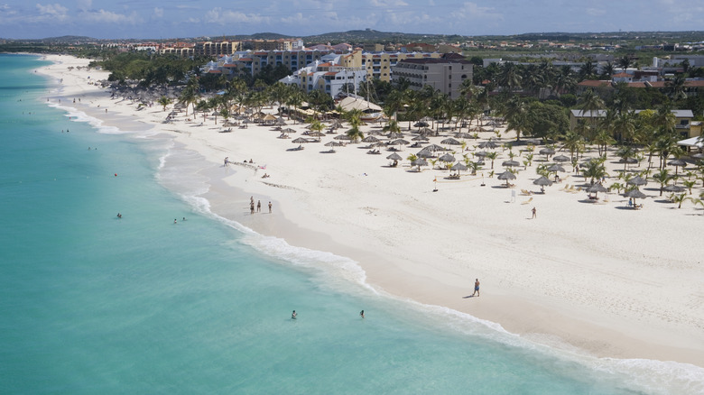 Beach on Aruba