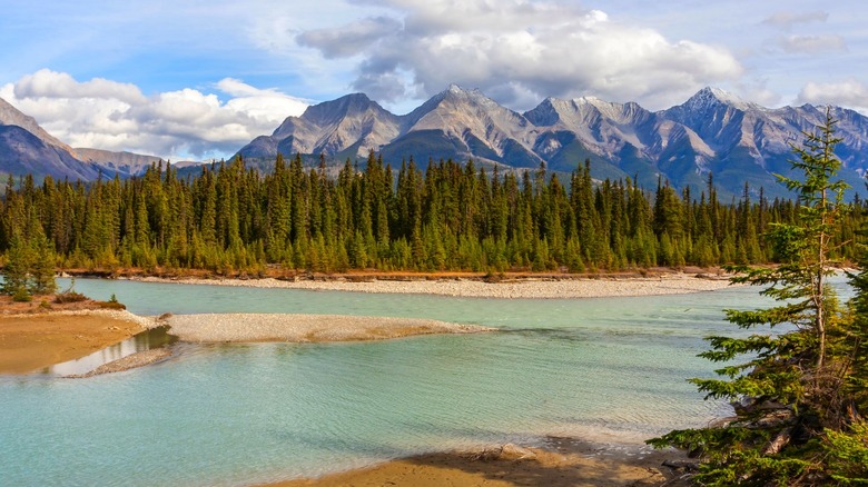 Mountain view in Kootenay National Park, BC, Canada