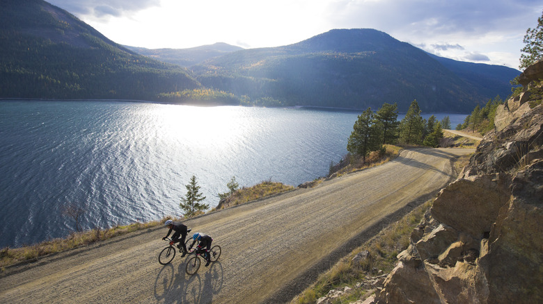 Bicycle route through Kootenay National Park, BC, Canada