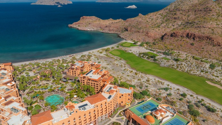 An aerial view of Villa del Palmar Loreto