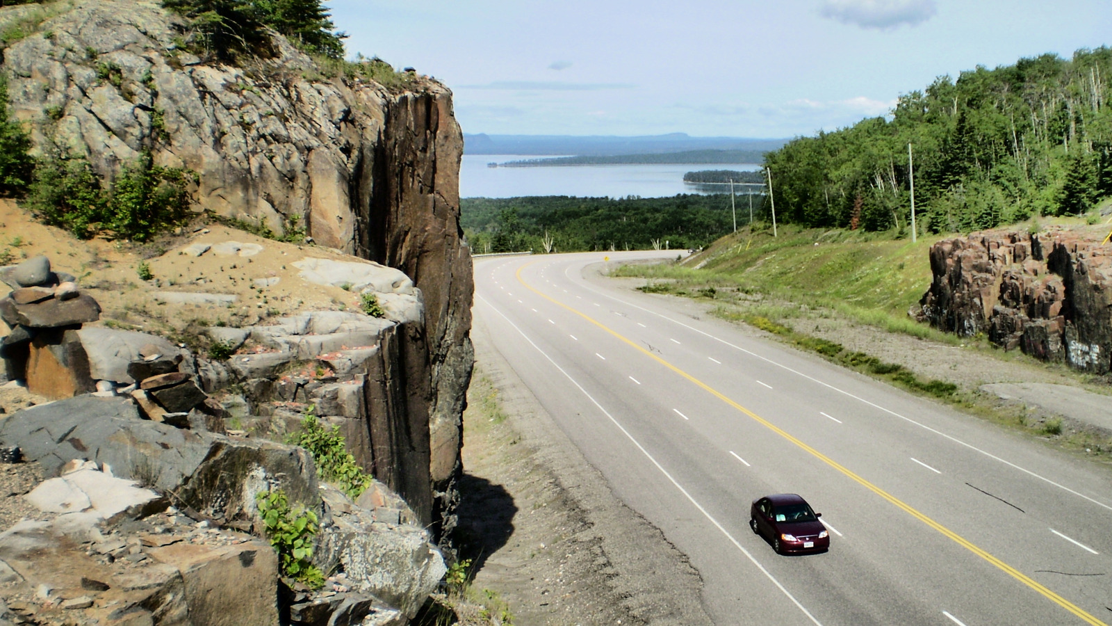 Behold One Of The Midwest's Most Stunning Lakes On This Scenic Road Trip