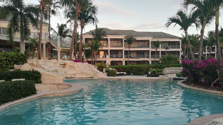 The Sands at Grace Bay pool