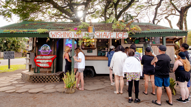 shaved ice food truck