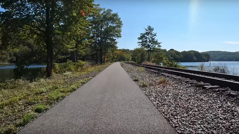 Trail along the Hudson Valley