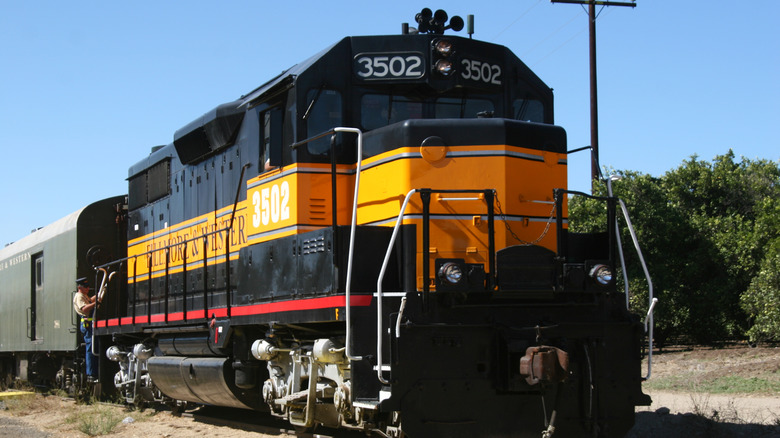 Train on FiIlmore & Western Railway in Fillmore, California