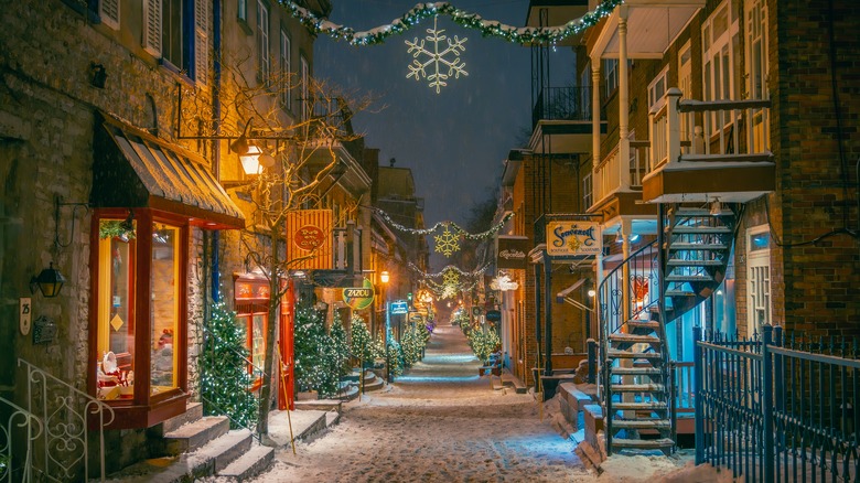 Québec City's Petit-Champlain in the winter