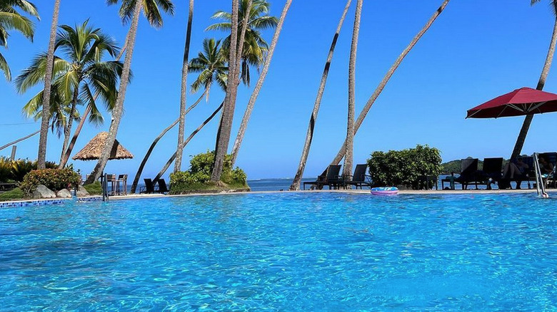 Pool at Shangri-La, Fiji
