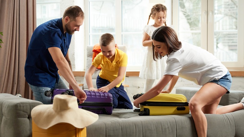 Family packing for a vacation