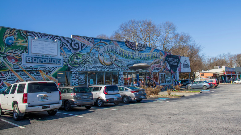 Exterior of Junkman's Daughter on a sunny day