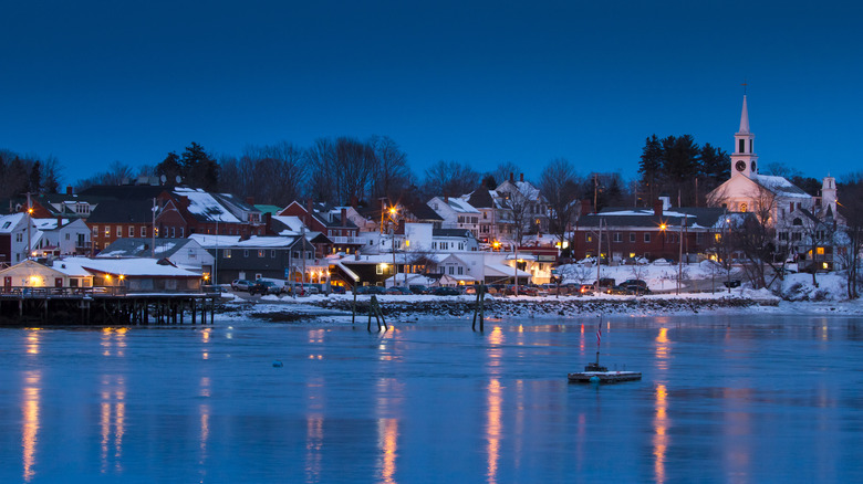 Damariscotta in winter