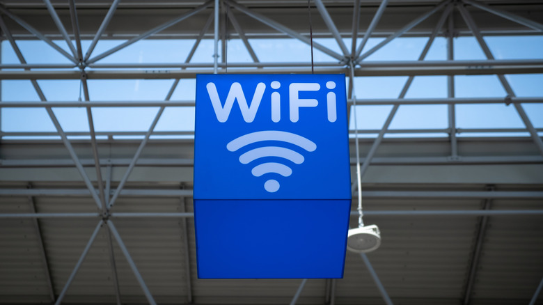 WiFi sign in airport