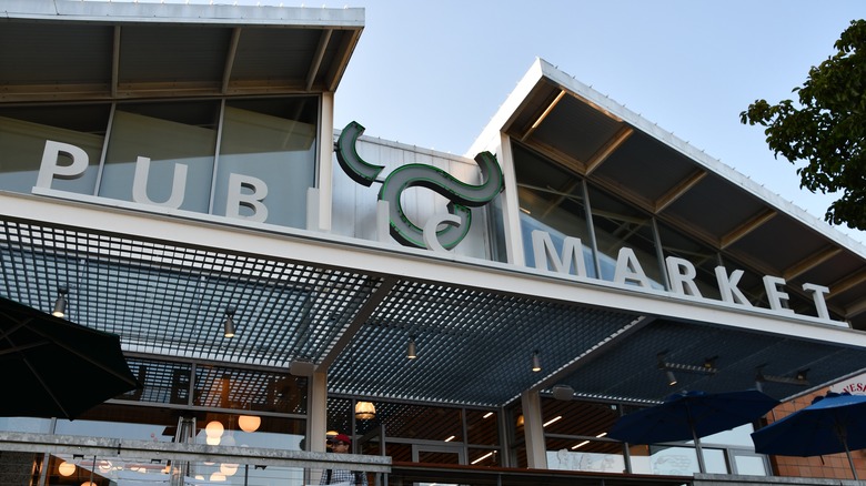 Front of Oxbow Public Market in Napa, California