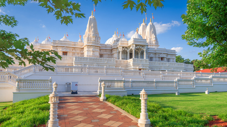 Hindu temple in Lilburn, Georgia